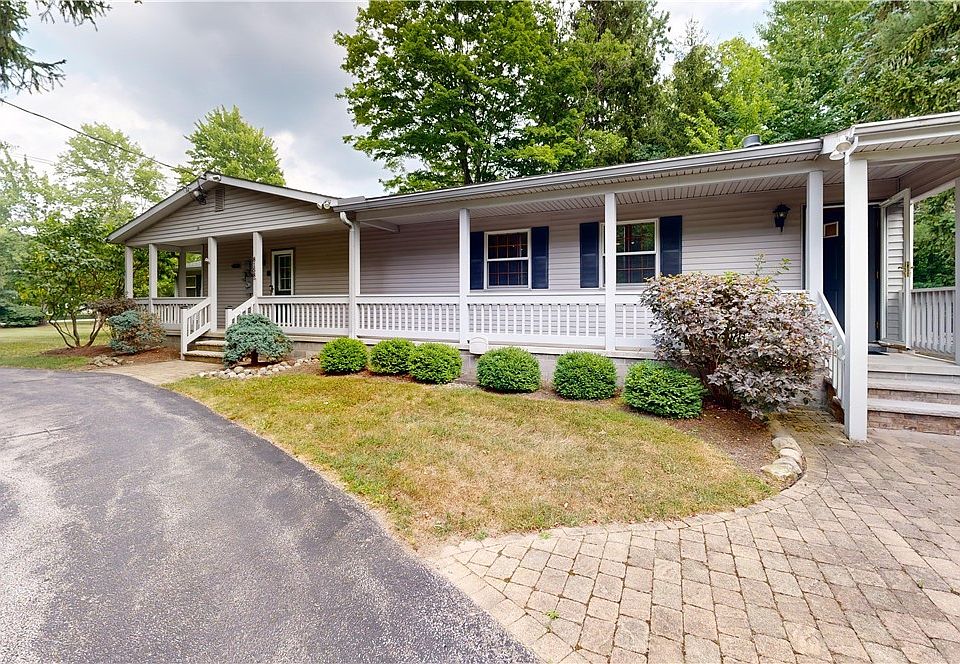 1st image of 8158 Kirtland Chardon Rd