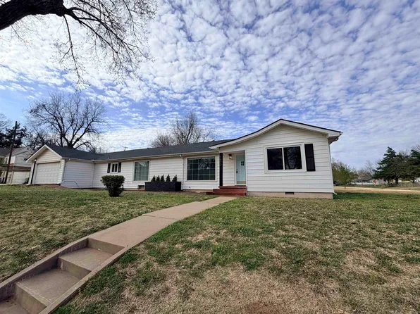 1832 E Maple Ave, Enid, OK 73701