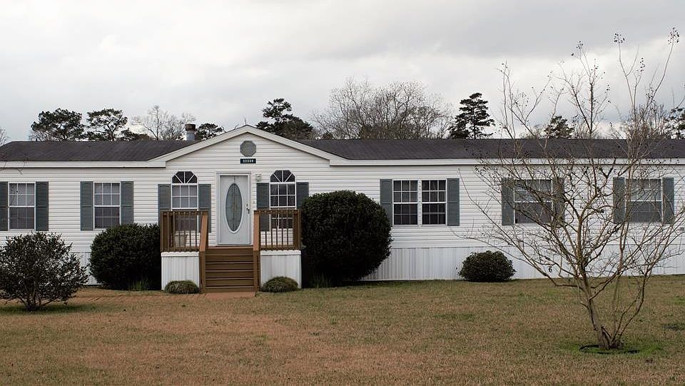 1st image of 32339 Lockslie Dr