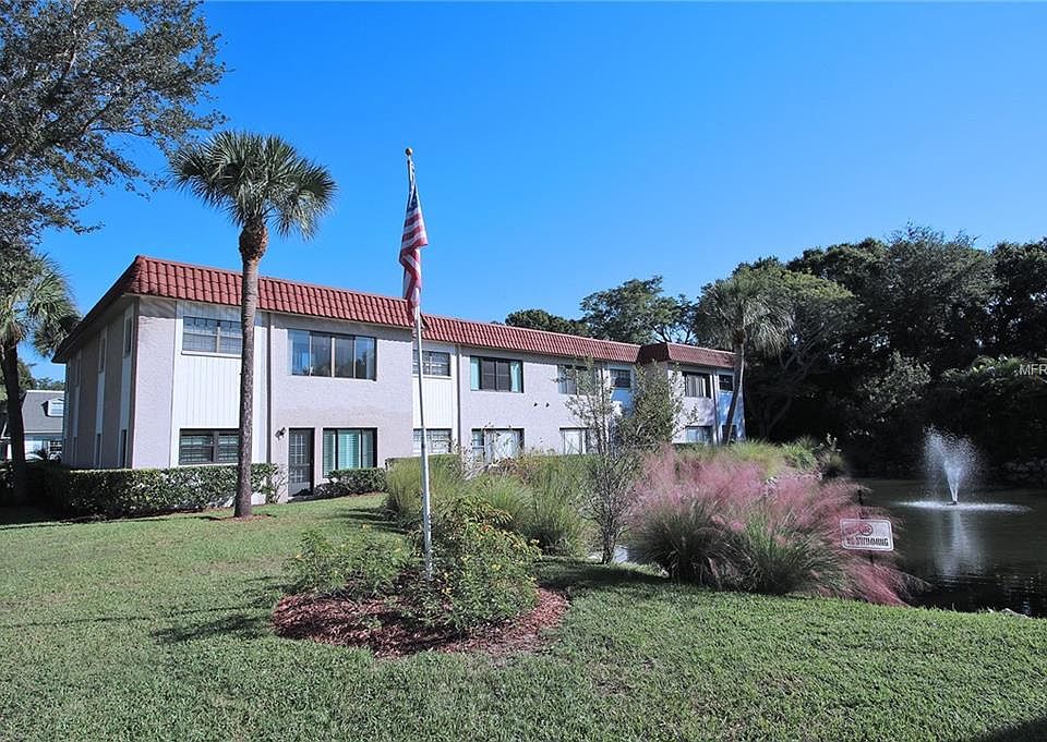 1st image of 1753 Belleair Forest Dr APT D1
