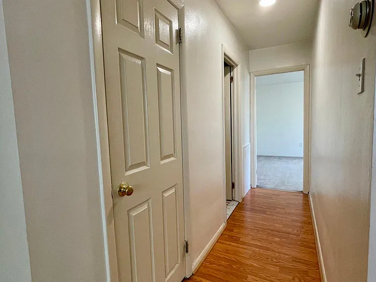 413 Maple St — Photo 5