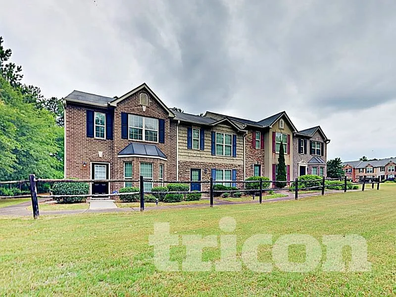418 Whippet St