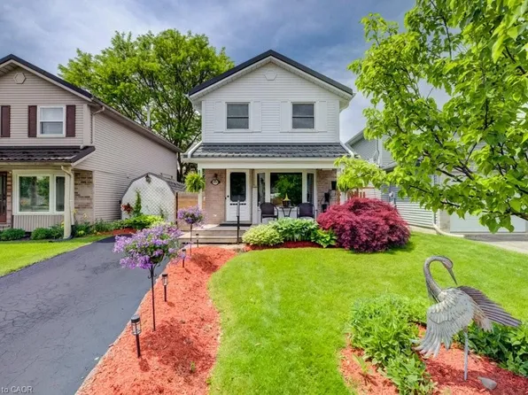 455 Boettger Pl, Waterloo, ON N2K 3N5