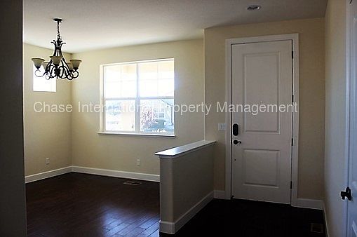 2nd image of 743 Ahwanee Dr