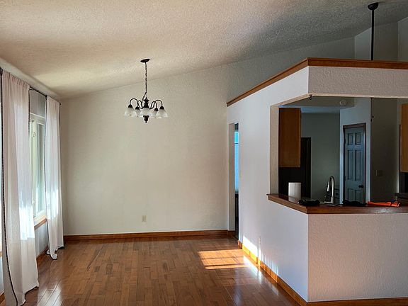 Dining / Kitchen