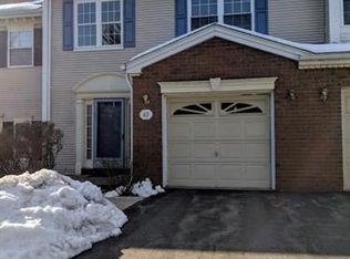 62 Topaz Dr #104, Franklin Park, NJ 08823