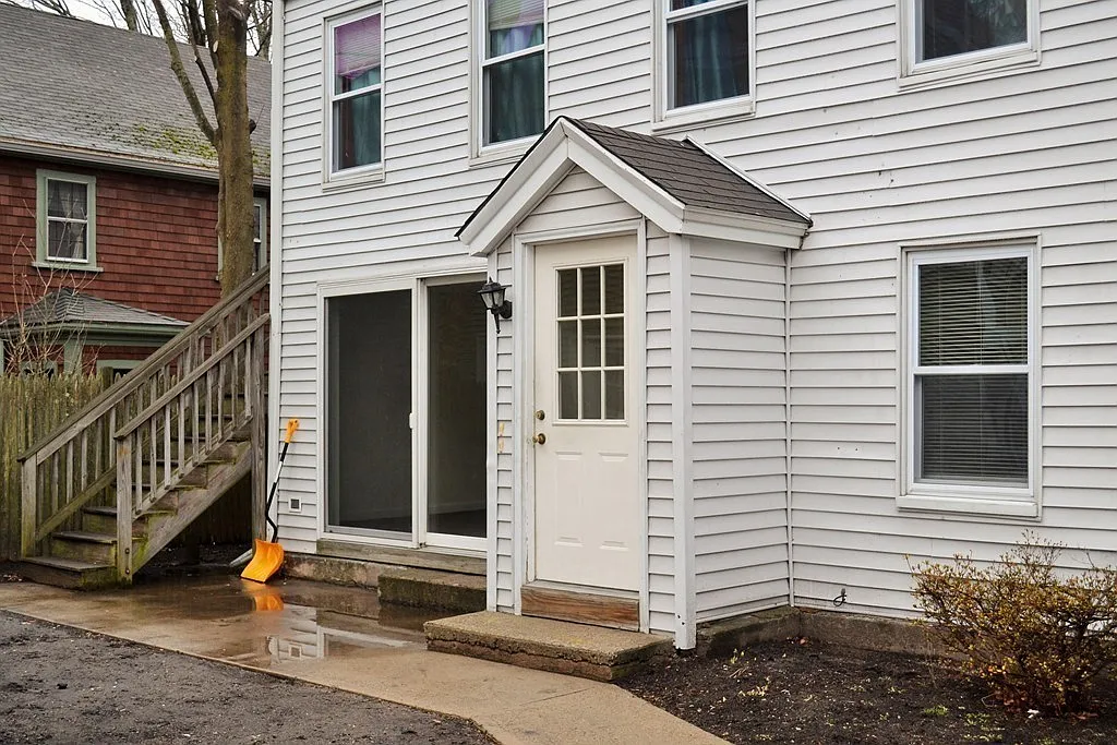 7 Harris St — Photo 2