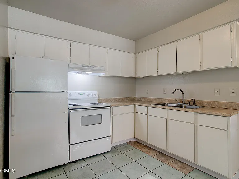 7850 E Glenrosa Ave #1 — Photo 15