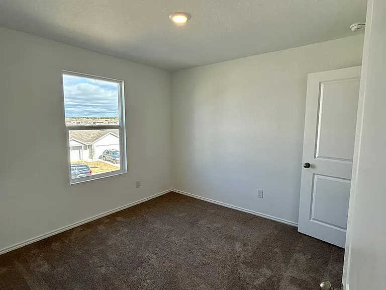5974 Companion Loop — Photo 22