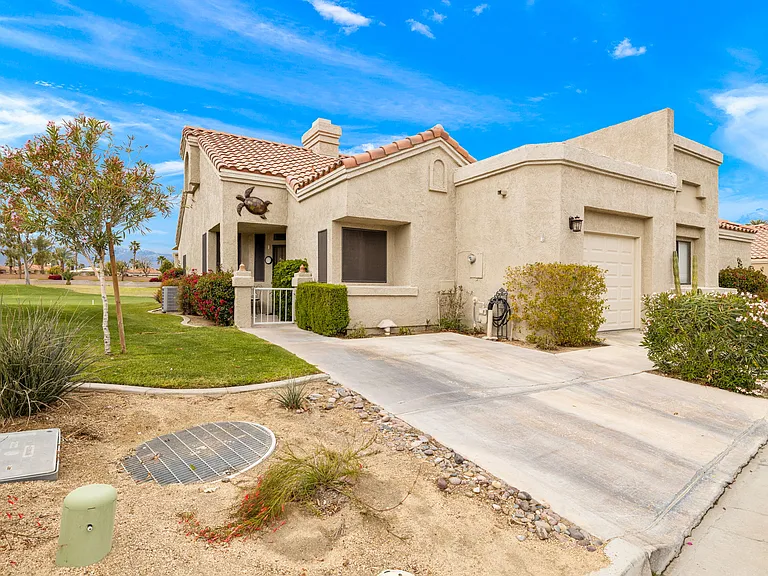 41497 Princeville Ln — Photo 2