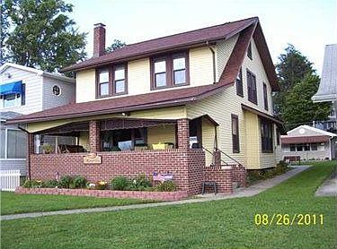 1st image of 11561 E 1st St
