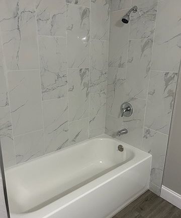 3rd image of 1107 Parkway Ct