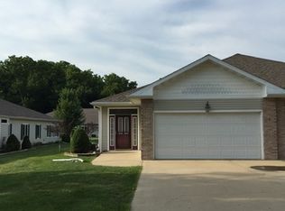 313 Bryant Circle Dr #1, Princeton, IL 61356