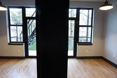 Rented by Rennit Inc.