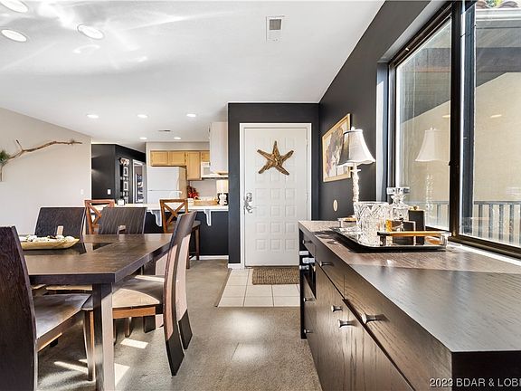 3rd image of 45 Monterey Dr #3A-28