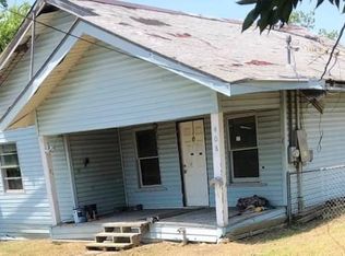 516 Gibson Ave, Rogers, TX 76569