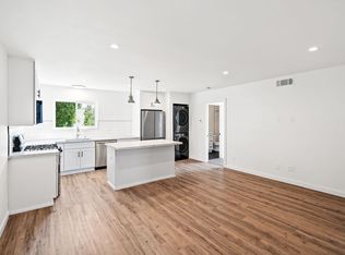 2121 Thomas Avenue, San Diego, CA 92109