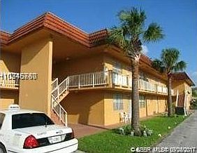 2nd image of 505 NW 177th St APT 127