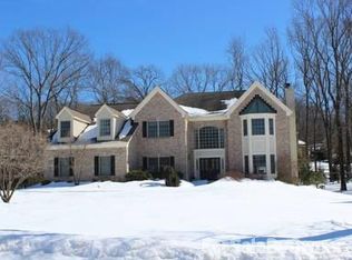 42 Canterbury Rd, Denville, NJ 07834