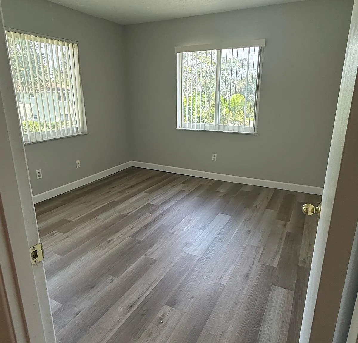 2 bed, 1000 sqft, $1,750 — Photo 4