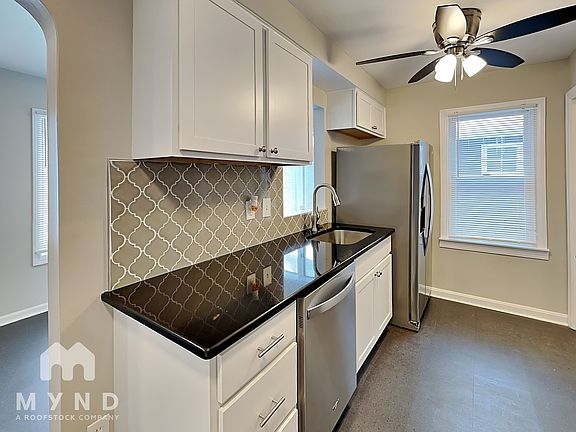 3rd image of 560 E Beechwold Blvd