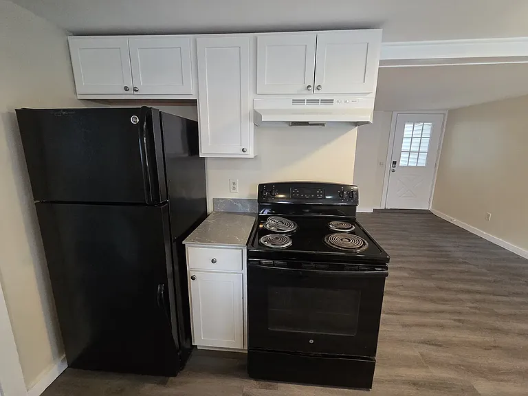 51 Pulaski St — Photo 2