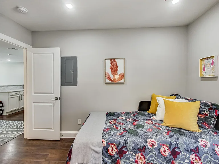716 Jackson St NE #2 — Photo 20