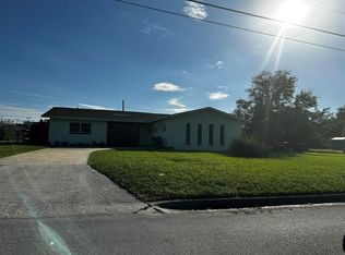 1801 Avenue M, Fort Pierce, FL 34950