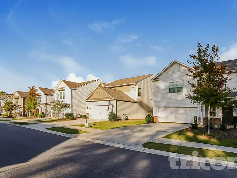 313 Knowles Pl — Photo 21