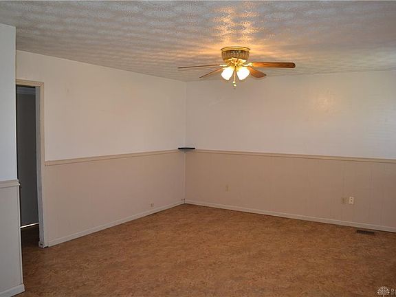 4th image of 1353 Rockwell Dr