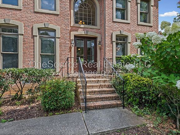 5th image of 11805 Devon Downs Trl
