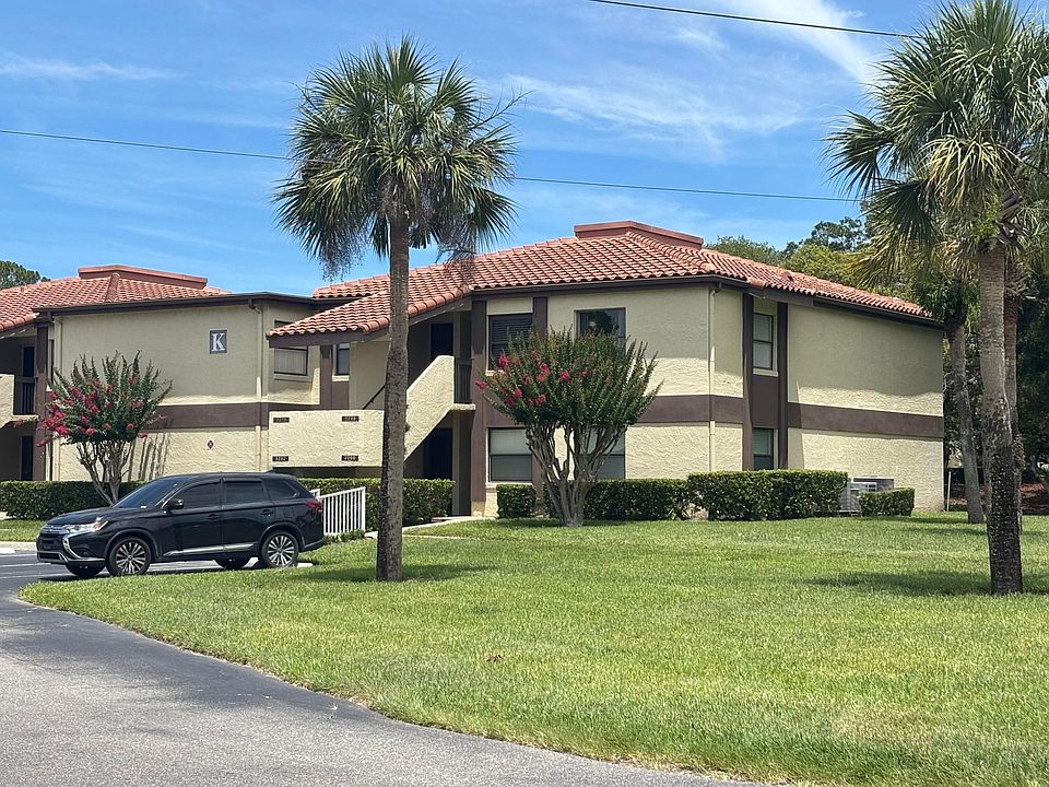 1st image of 3211 Westridge Boulevard #202