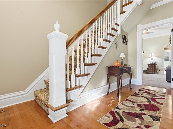 3rd image of 524 6th St