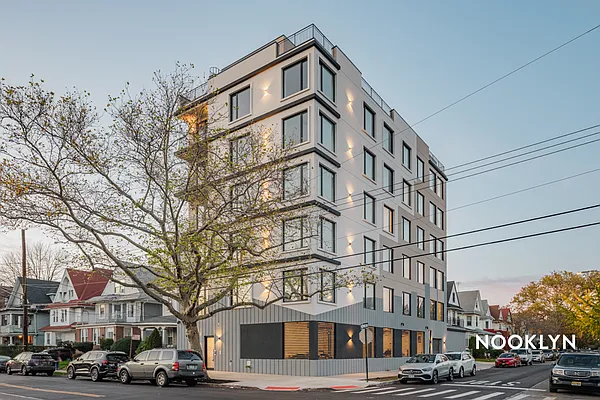 Rented by Nooklyn NYC LLC | media 21