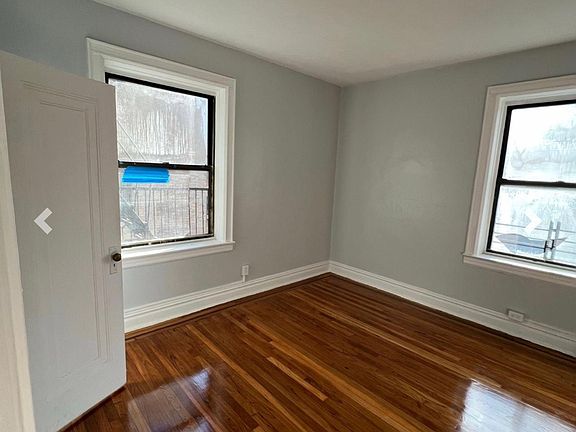 4th image of 2803 Kennedy Blvd #E22