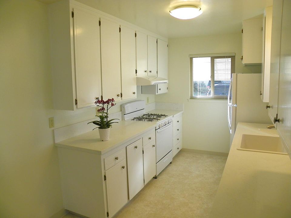 1st image of 732 Pine St #B