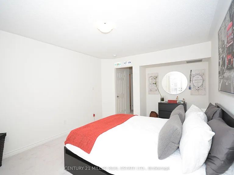 2420 Baronwood Dr #3 — Photo 20