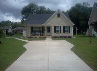 505 E Holt St, Smithfield, NC 27577
