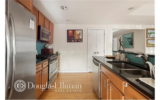 Sold by Douglas Elliman | media 4