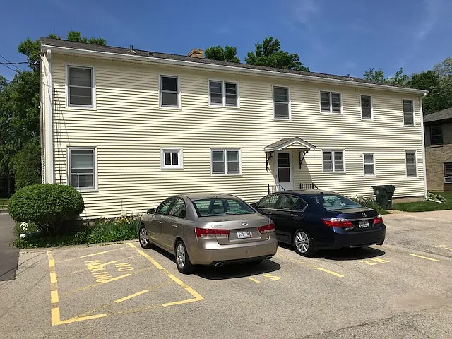 2 bed, 1.0 bath, 900 sqft, $1,500 — Photo 4