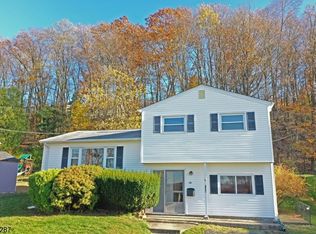 138 Highview Ter, Dover, NJ 07801