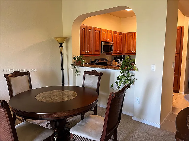 3500 Oaks Clubhouse Dr #308 — Photo 12