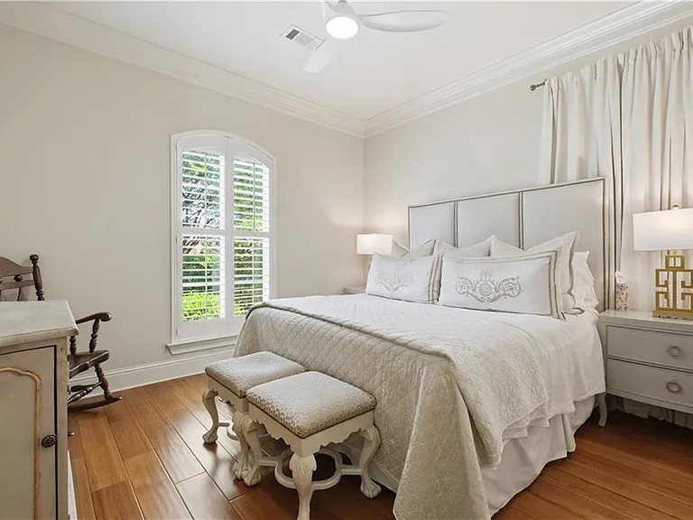 618 Millikens Bnd — Photo 20