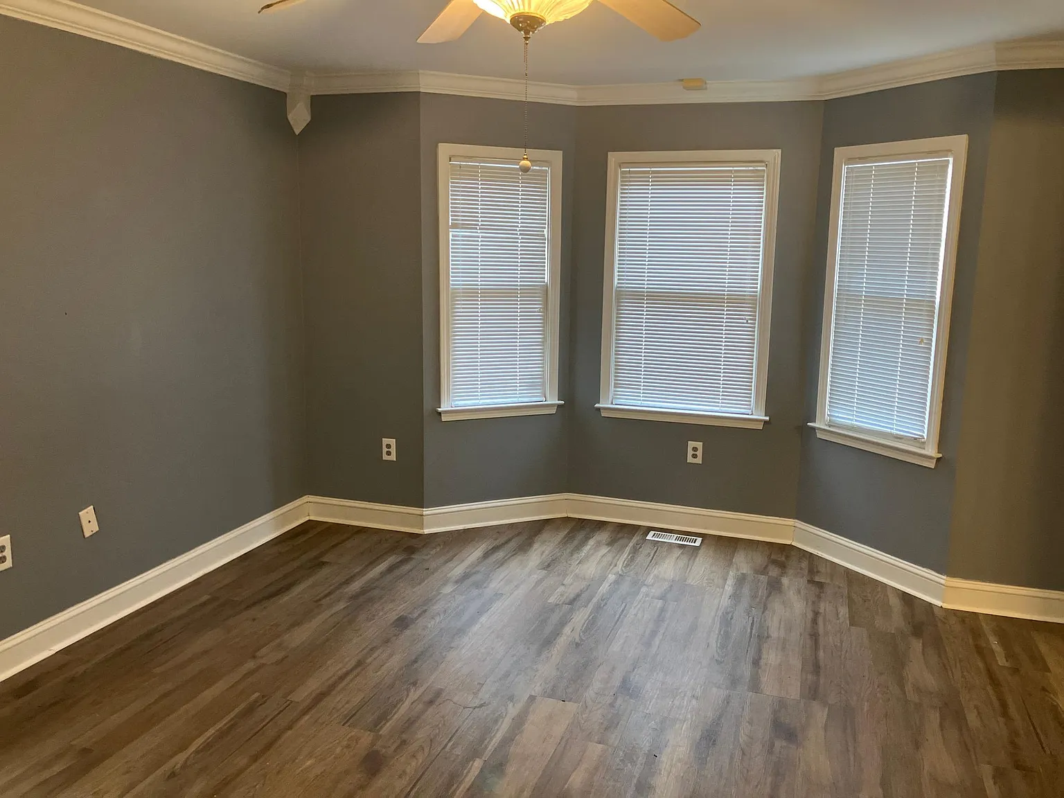 3 bed, 1516 sqft, $1,700 — Photo 2
