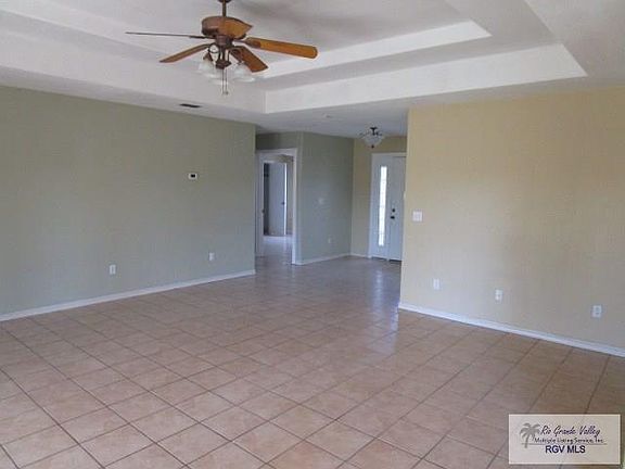 3rd image of 3705 Sun Country Dr