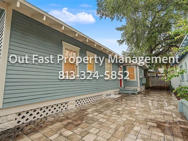 801 7th St N — Photo 35