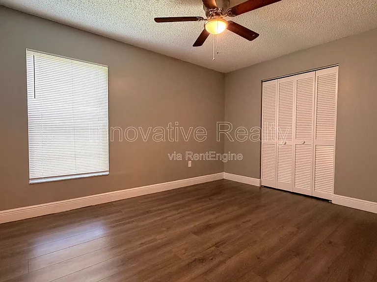 1025 Derbyshire Dr — Photo 11