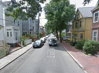 11 Line St #13, Cambridge, MA 02138
