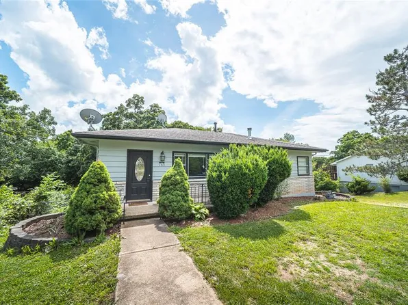 163 Lakeview Dr, Camdenton, MO 65020