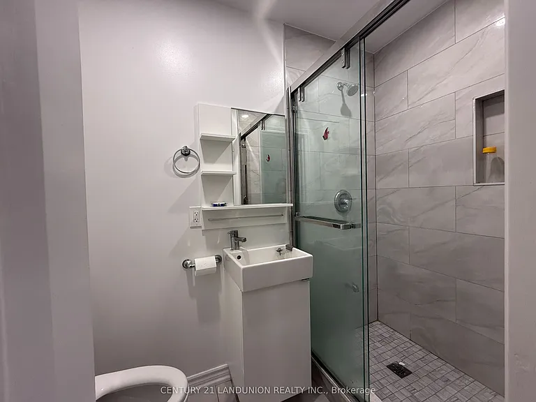 9544 Sheppard Ave E — Photo 14